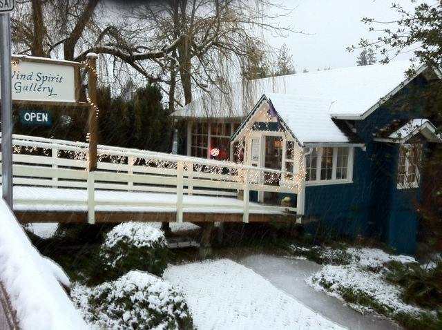 1532115_10202206582078645_1353535996_n